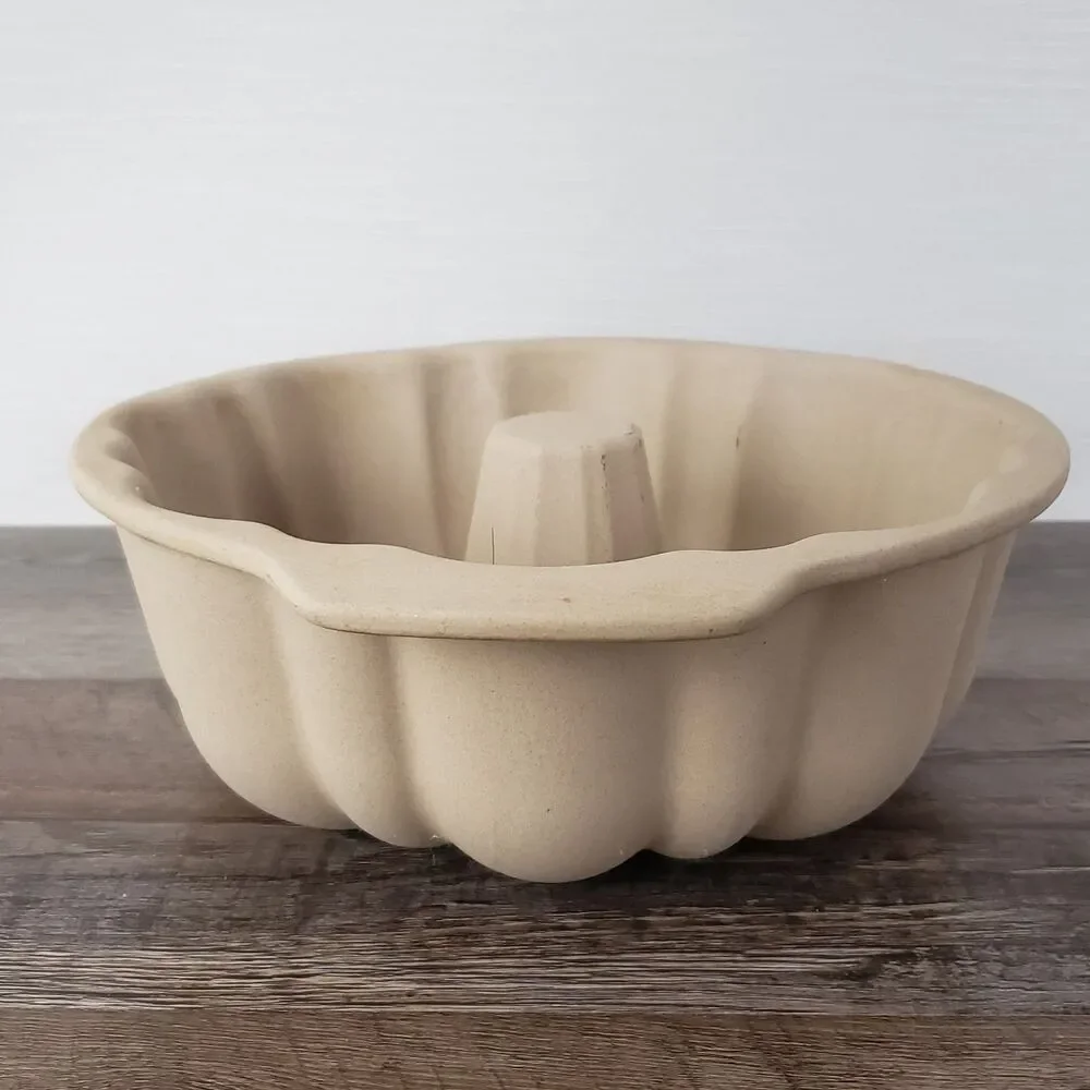 Pampered Chef Stoneware 10